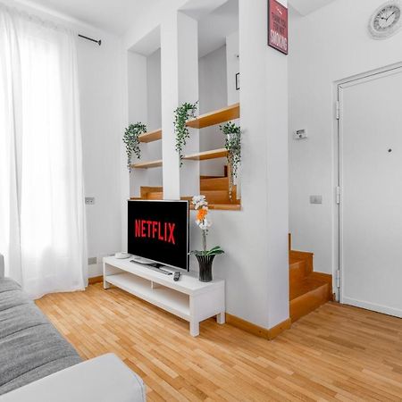 Duomo 7 Minuti Exclusive Apartment Vercelli Milán Exteriér fotografie
