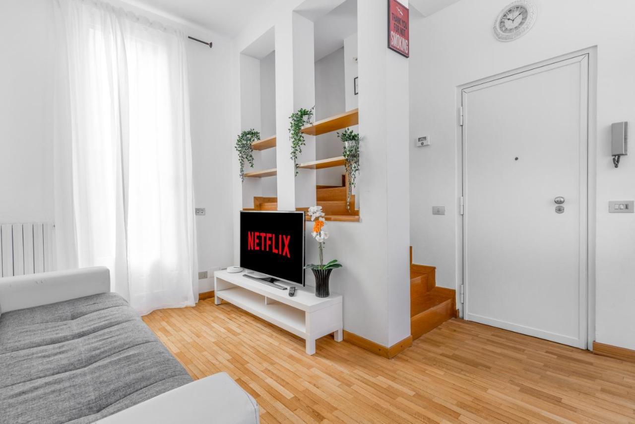 Duomo 7 Minuti Exclusive Apartment Vercelli Milán Exteriér fotografie