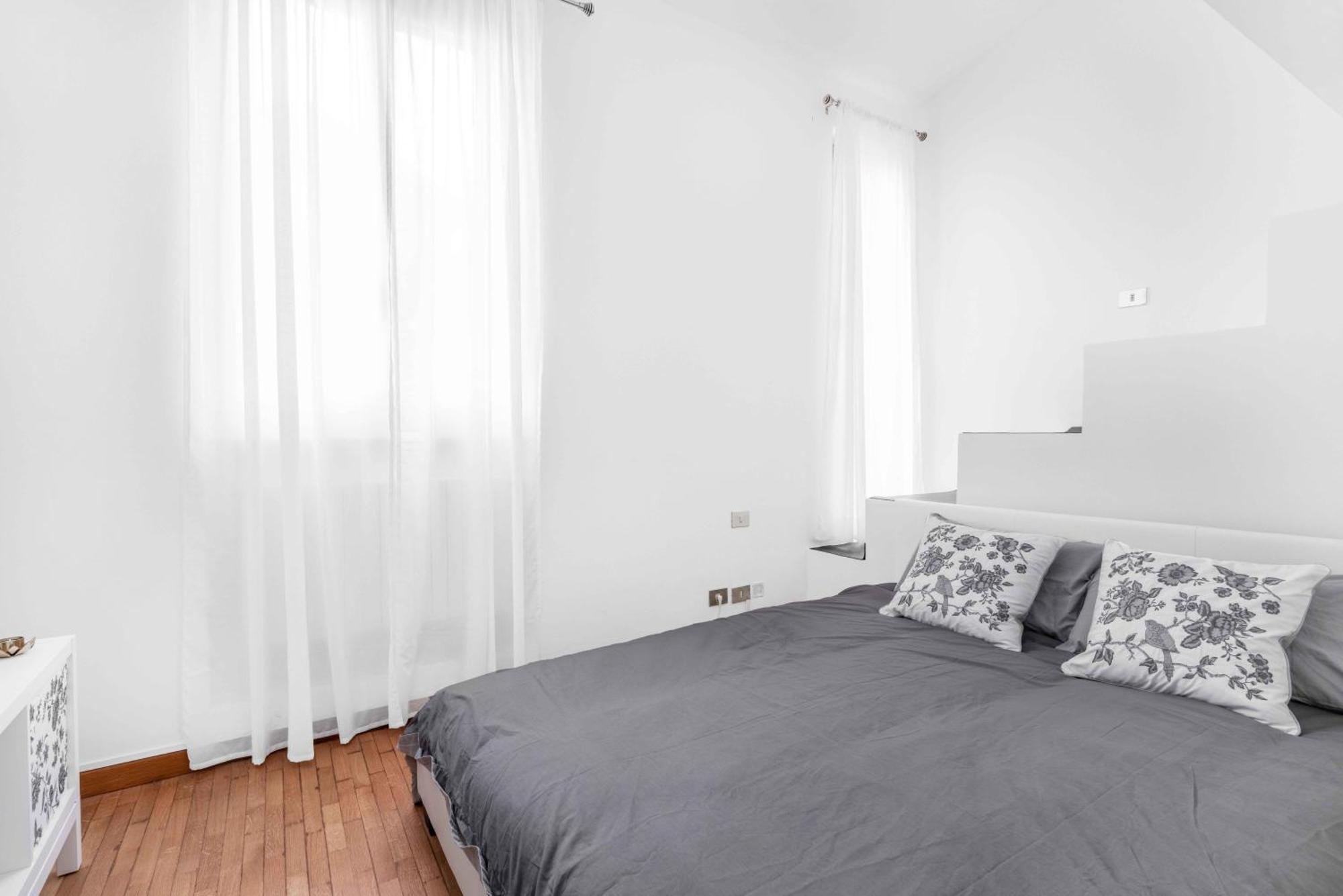 Duomo 7 Minuti Exclusive Apartment Vercelli Milán Exteriér fotografie